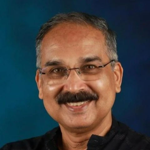 चारुहास पंडित
